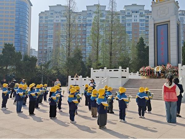三里桥街道团结社区：我们的节日·清明——缅怀革命先烈 传承红色基因