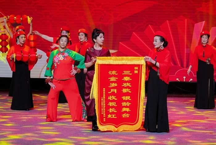 陕西省中老年新春大联欢圆满录制：三秦贺岁银龄欢歌 千名老者绽芳华